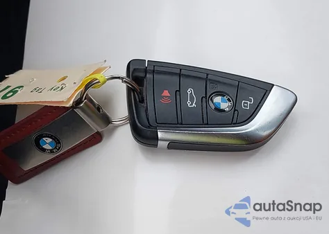 2021 BMW 330I xDrive из США, поврежденный, VIN 3MW5R7J07M8B65104